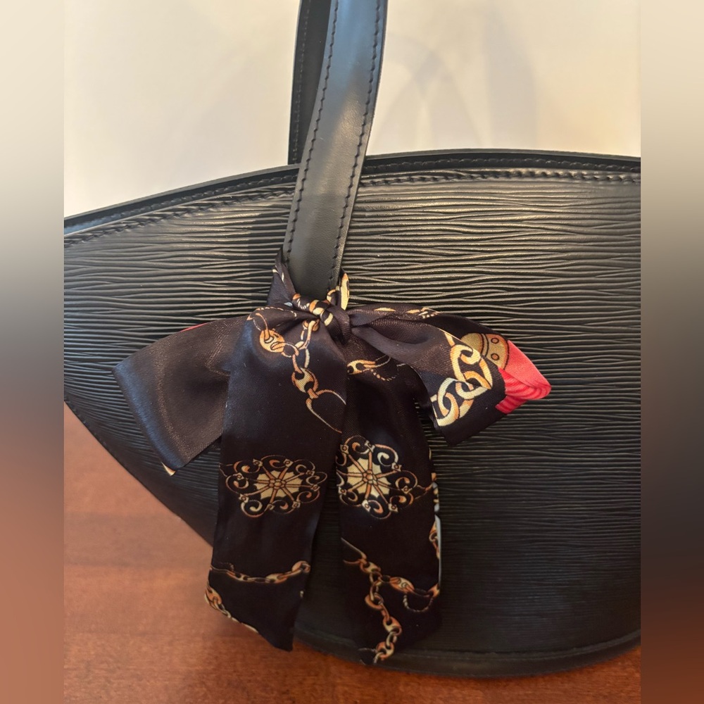 Louis Vuitton Black Epi Saint Jacques Tote Bag, Pristine Condition - Picture 8 of 10